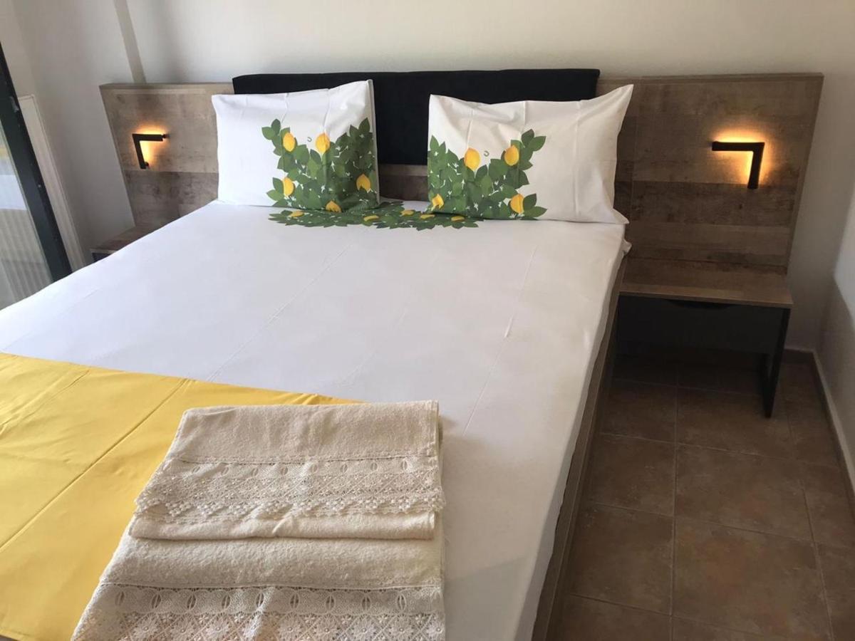 Amazing Villa With Views Sea In Paliouri Ngoại thất bức ảnh